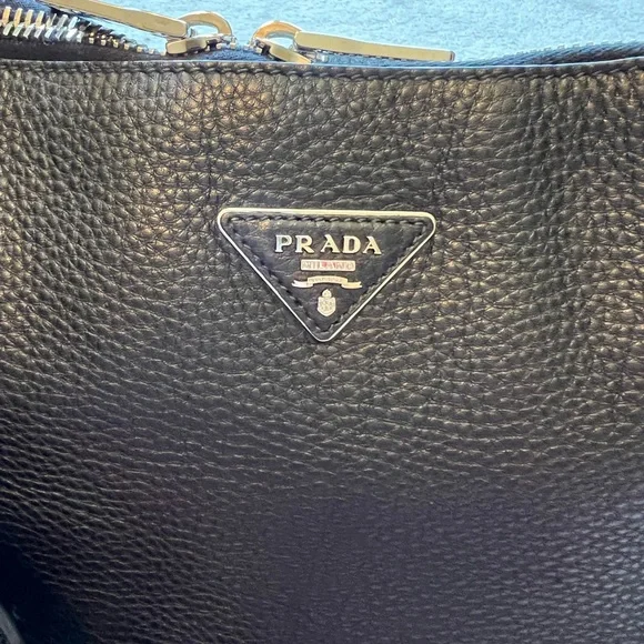 Prada Shoulder Bag - Picture 4 of 11